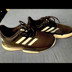 Adidas sole court boost tennis shoes